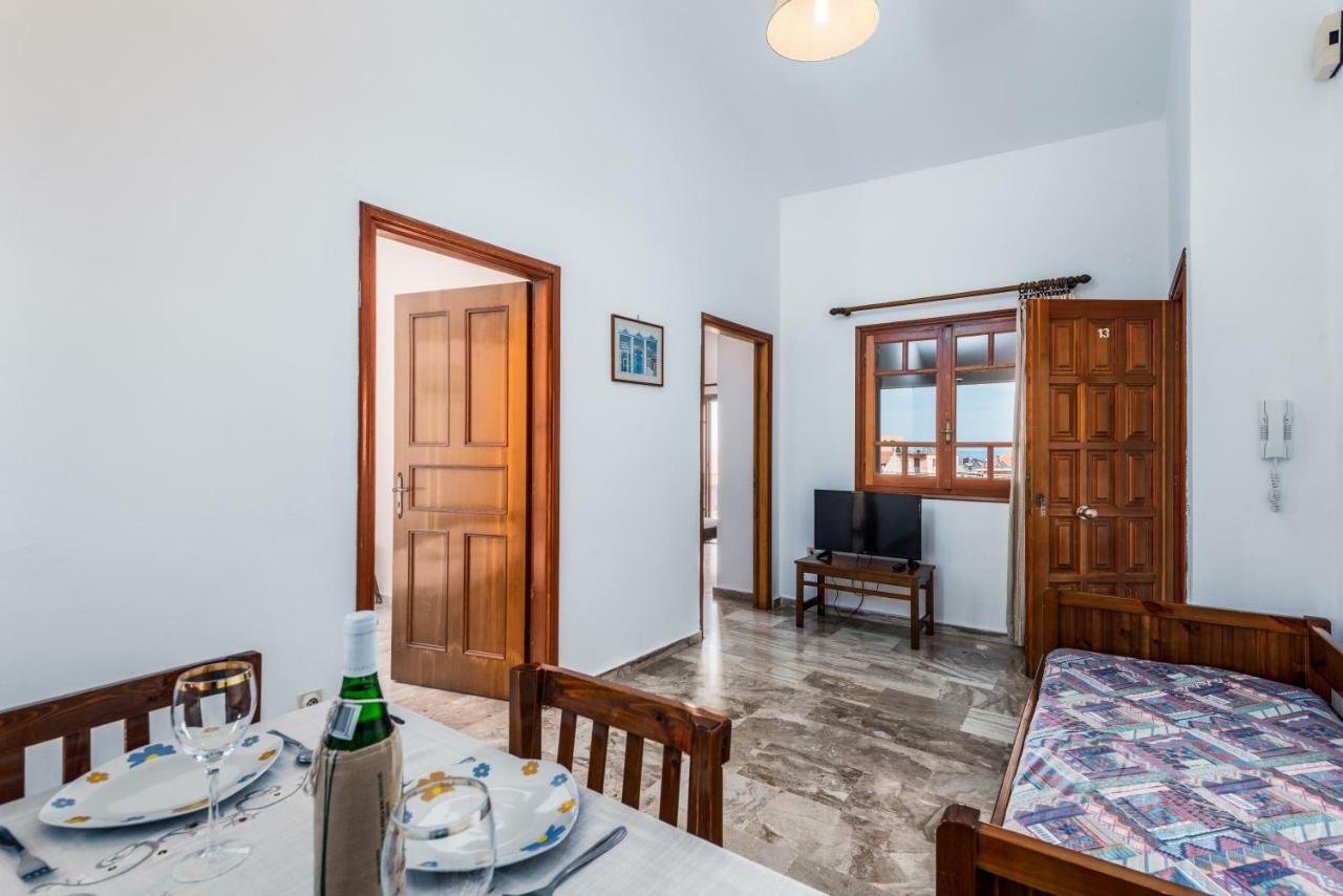 Areti Apartments Poros  Zewnętrze zdjęcie