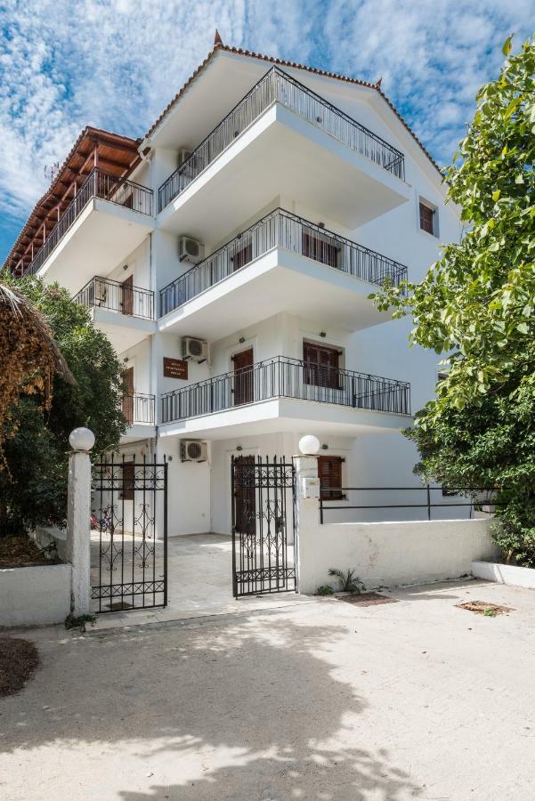 Areti Apartments Poros  Zewnętrze zdjęcie
